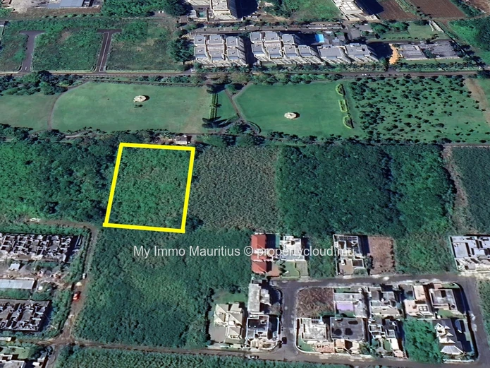 Prime 1-Arpent Development Land in Sodnac, Quatre Bornes