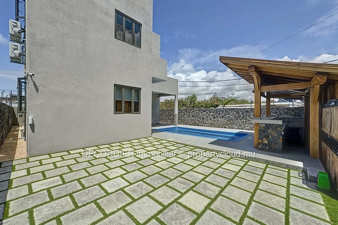 For Rent – Chemin Vingt Pieds, Grand Baie