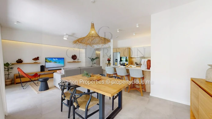 2 Bedroom Ensuite Apartment with Private Garden and Pool in Mont Choisy