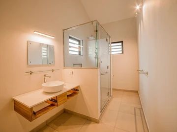 3 Bedroom Townhouse, Duplex