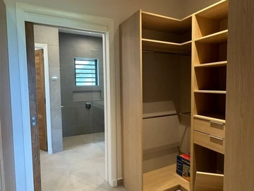 4 Bedroom Apartment