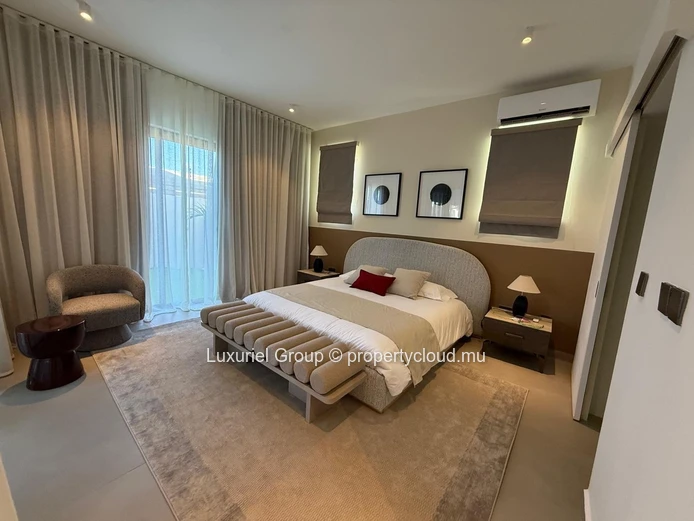 Vie Moderne À Grand Baie – 3 Chambres En Suite, Piscine Privée & Terrasse