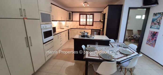Magnificent Contemporary Individual Villa for Rent – St Antoine, Goodlands