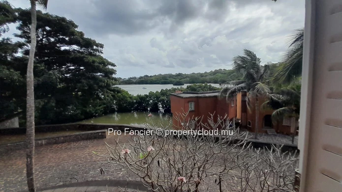 Duplex for rent in Baie Du Tombeau - Cozy and Tastefully Furnished