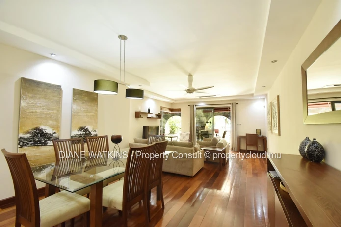 Beachfront Ground-Floor Apartment