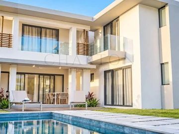 4 Bedroom Villa