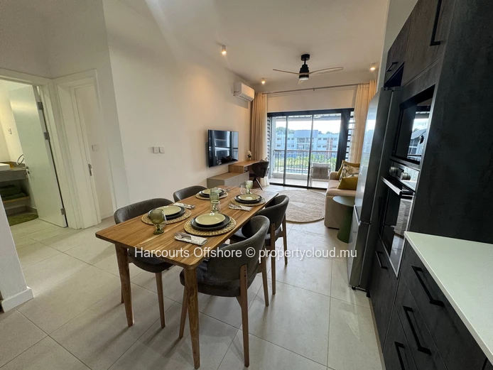 Brand-New Top-Floor 1-Bedroom Apartment for Rent in Indigo Apartments