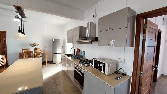Penthouse moderne de 3 chambres avec vue sur mer – Péreybère
