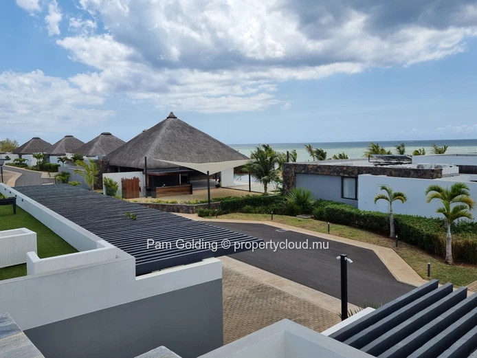 New 3 bedroom luxury townhouse for rental on the West Coast. (Sole Mandate)