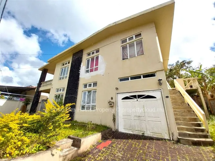 House of 6 bedrooms for sale trou aux cerfs 
