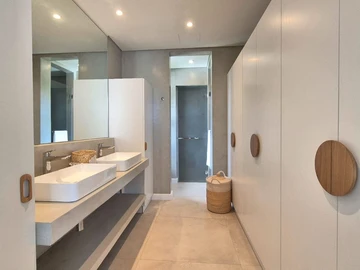 2 Bedroom Penthouse