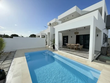 3 Bedroom Villa