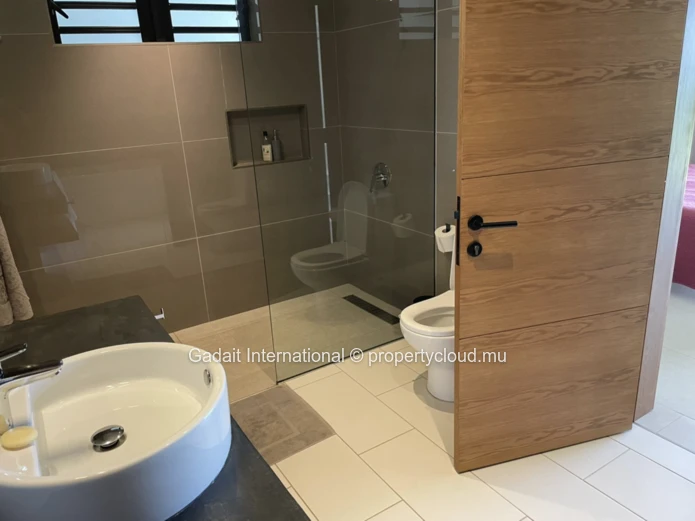 For Rent – Magnificent Luxury Villa in Domaine de Palmyre | Breathtaking Le Morne Views, West Coast of Mauritius