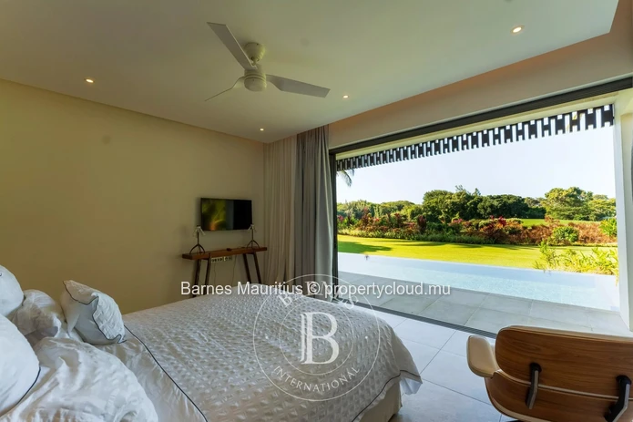 ANAHITA RESORT -  Villa contemporaine 5 chambres vue golf