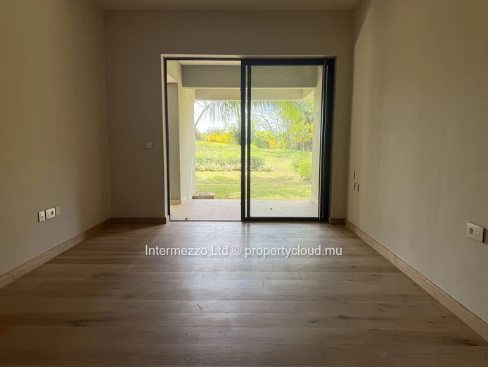 Appartement RDC 4 chambres en suite, parc privé à Belle Vue — Accessible aux étrangers