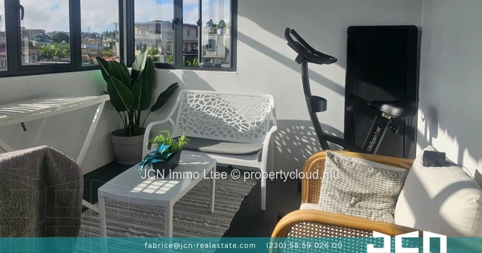 ?? À VENDRE | Magnifique Duplex Moderne — Floréal | 3 Min à Pied de So-Flo