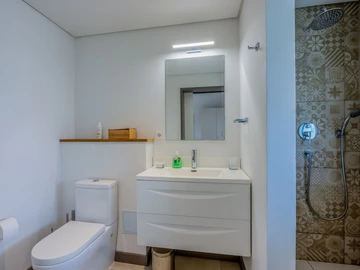 4 Bedroom Apartment