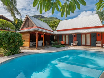 4 Bedroom Villa