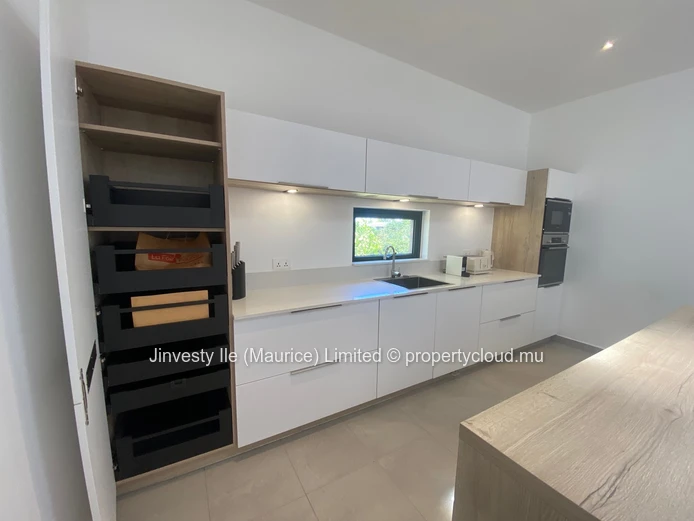 resale luxury penthouse belle vue Harel Mauritius 1.57 M€