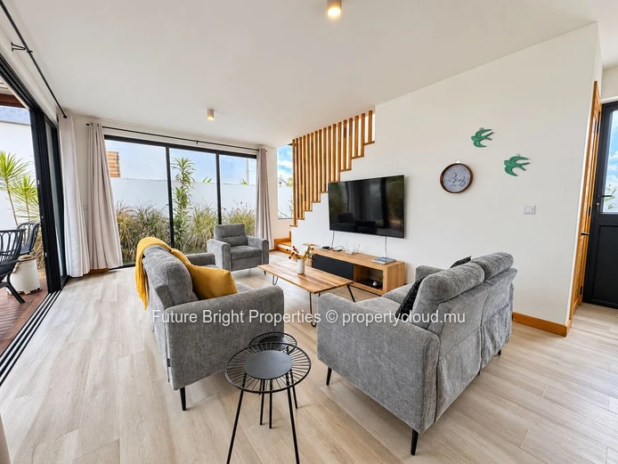 Maison contemporaine — Design, confort & potentiel locatif
