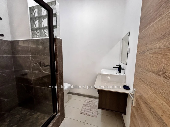 Stunning 6-Bedroom Villa With Private Pool & Secluded Garden – Bain Bœuf