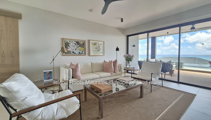Penthouse d’Exception avec Piscine Privée et Vue Panoramique sur l’Océan à Pointe aux Canonniers