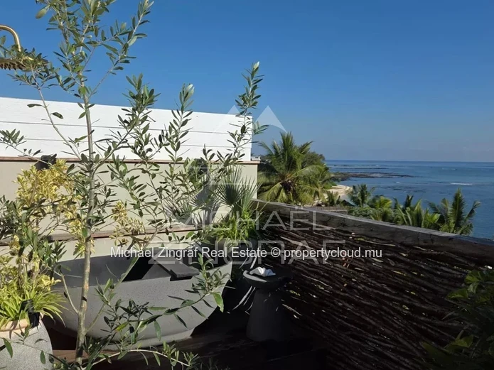 Pointe aux Canonniers – Appartement pieds dans l'eau