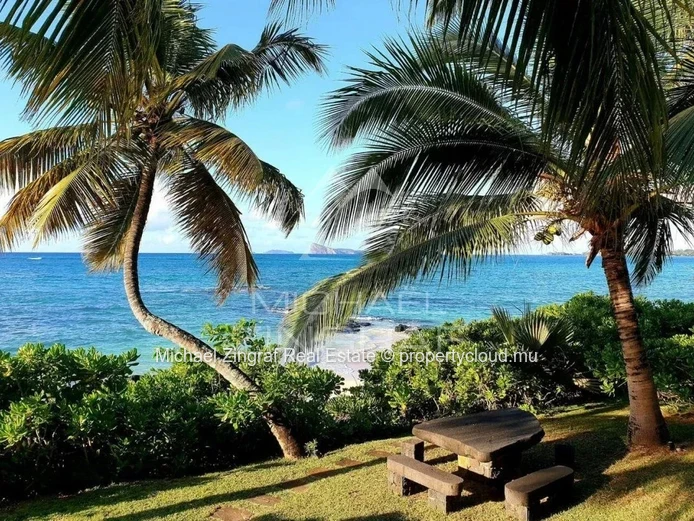 Mauritius - Rare opportunity : Luxury villa by the sea near Grand Bay - Pointe aux Canonniers