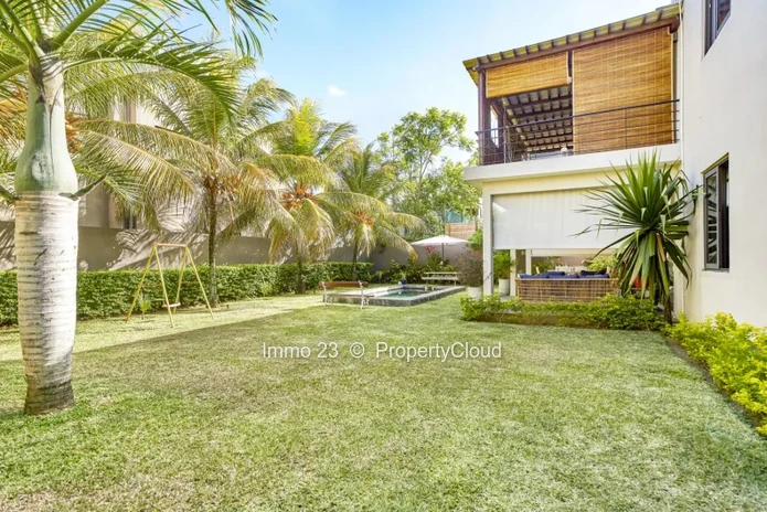 House / Villa - 3 bedrooms - St Antoine - Ref. MA77689LO