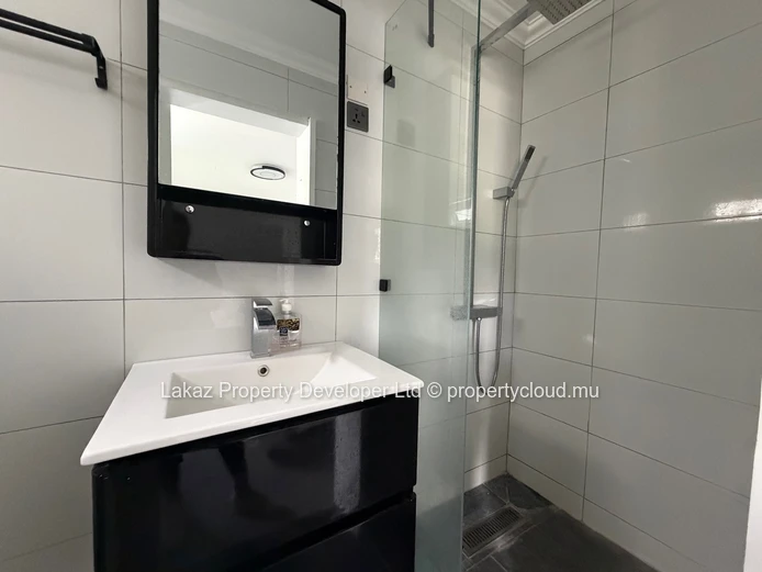 Appartement 3 chambres a coucher dans un complexe résidentiel à Pointe aux Canonniers