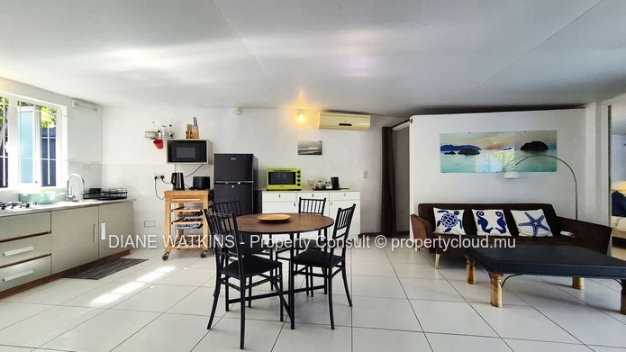 Domaine en front de mer à vendre à Riambel – Propriété de luxe face à l'océan et opportunité d'investissement clé en ...