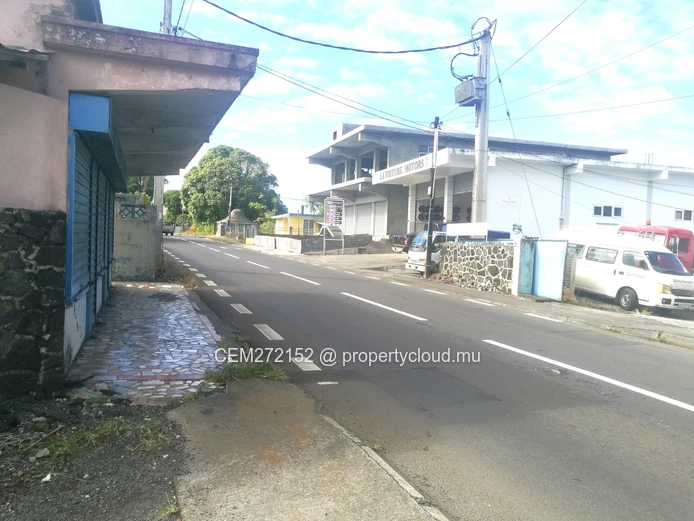 Terrain commercial à vendre – 10.90 Perche(s), Surinam, Sud