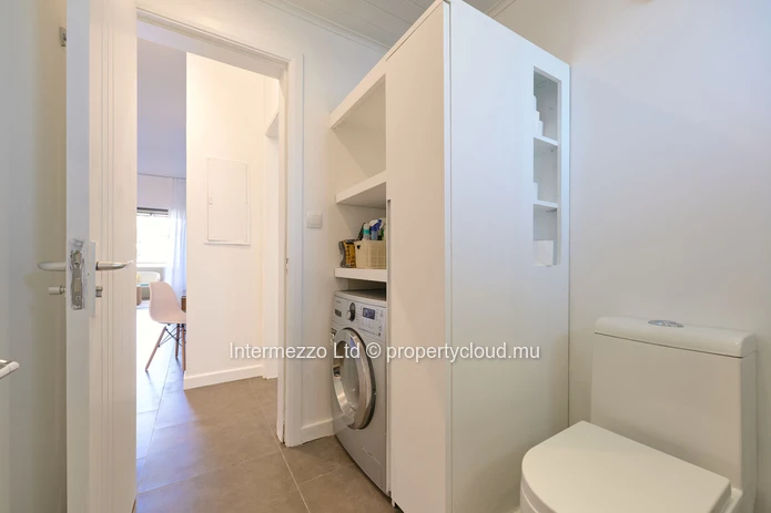 Appartement Rénové 85m² à Vendre – Île Maurice | accessibles aux non citoyens