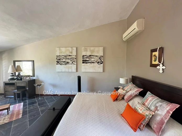 Bright and Spacious Home with Pool – Morcellement Les Multipliants