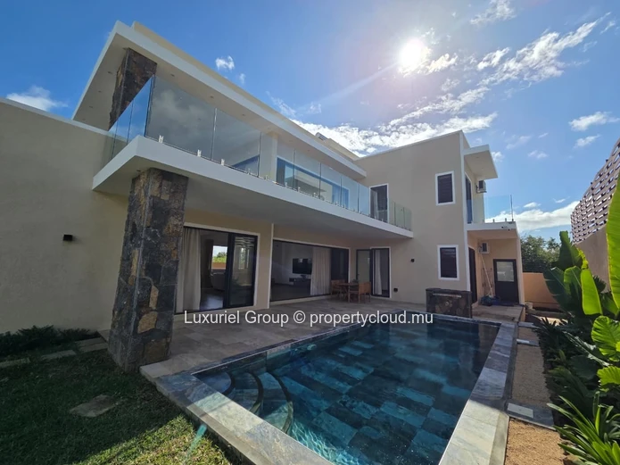 New Luxury Villa for Rent in Pereybere – Space, Comfort and Modern Living
