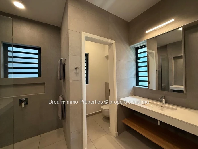 Beautiful new 3-bedroom apartment for rent with mountain views in Belle Vue Harel – Mauritius