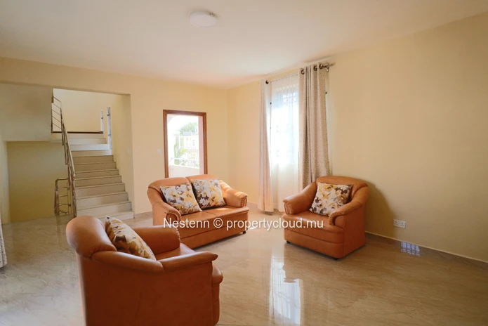 Villa moderne de 3 chambres proche de la plage qui vous offre le confort de travailler de chez vous