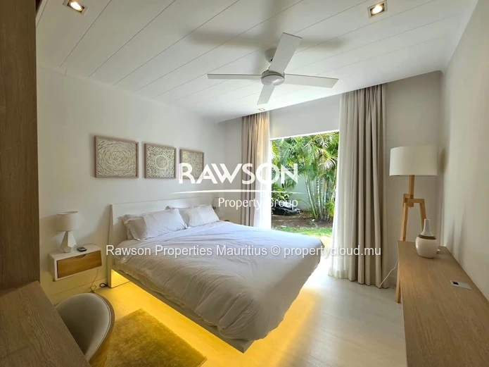 Villa 3 Chambres | Piscine | Accessible Aux Étrangers | Le Clos Du Littoral | Grand Baie | 880 000 Usd