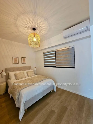 4 Bedroom Ground Floor Appartment In Tamarin 
