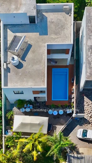 Très belle villa de 3 chambres avec jardin et piscine a grand baie