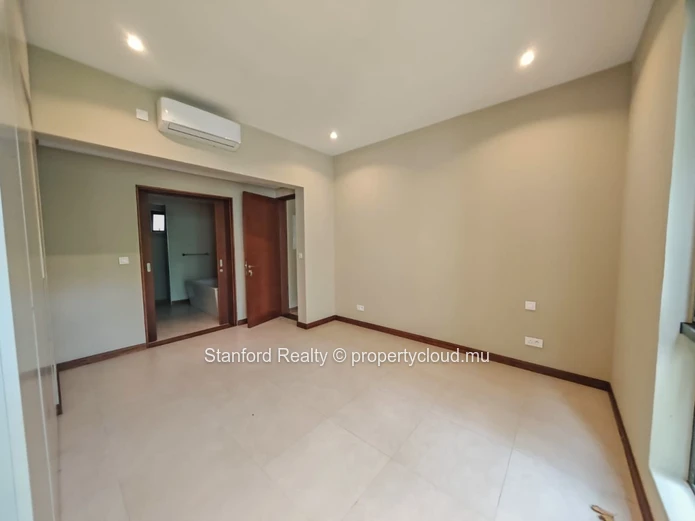 Apartment for Rent – 2 Bedrooms, Grand Baie (North)