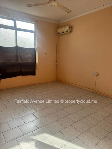 12-Bedroom House for Rent in Port Louis