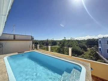 7 Bedroom House