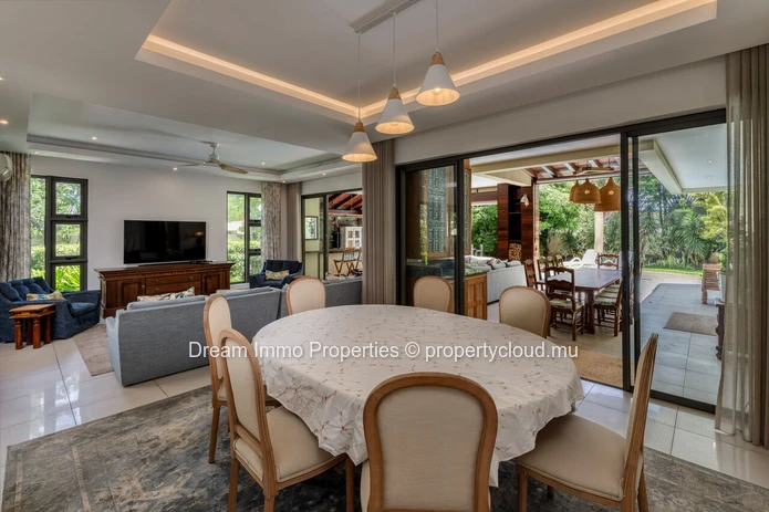 Stunning modern 3-bedroom villa with private pool for rent in Mont Mascal – Mauritius