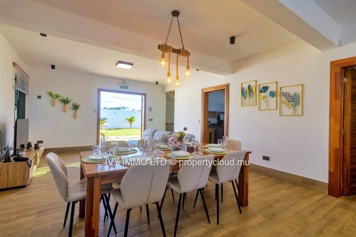 Villa For Rent – Grand Baie