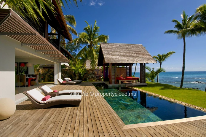 Pointe aux Canonniers : Villa de luxe 4 chambres avec vue sur la mer et accès