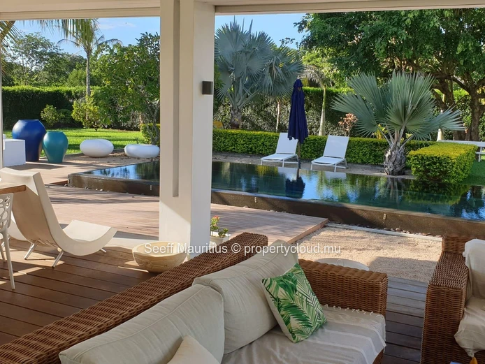 Une villa d'exception où la nature rencontre l'élégance