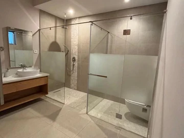4 Bedroom Apartment