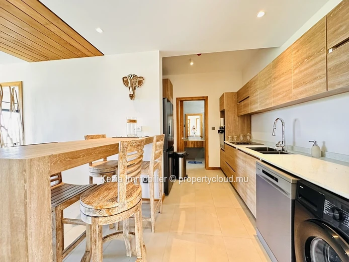 | Appartement Contemporain Avec Piscine Privée Sur Le Rooftop |