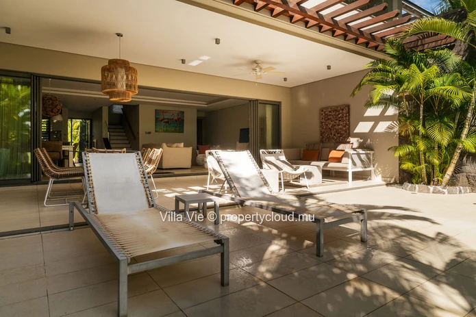 Beau Champ - Magnifique villa jumelée de 3 chambres avec piscine privée